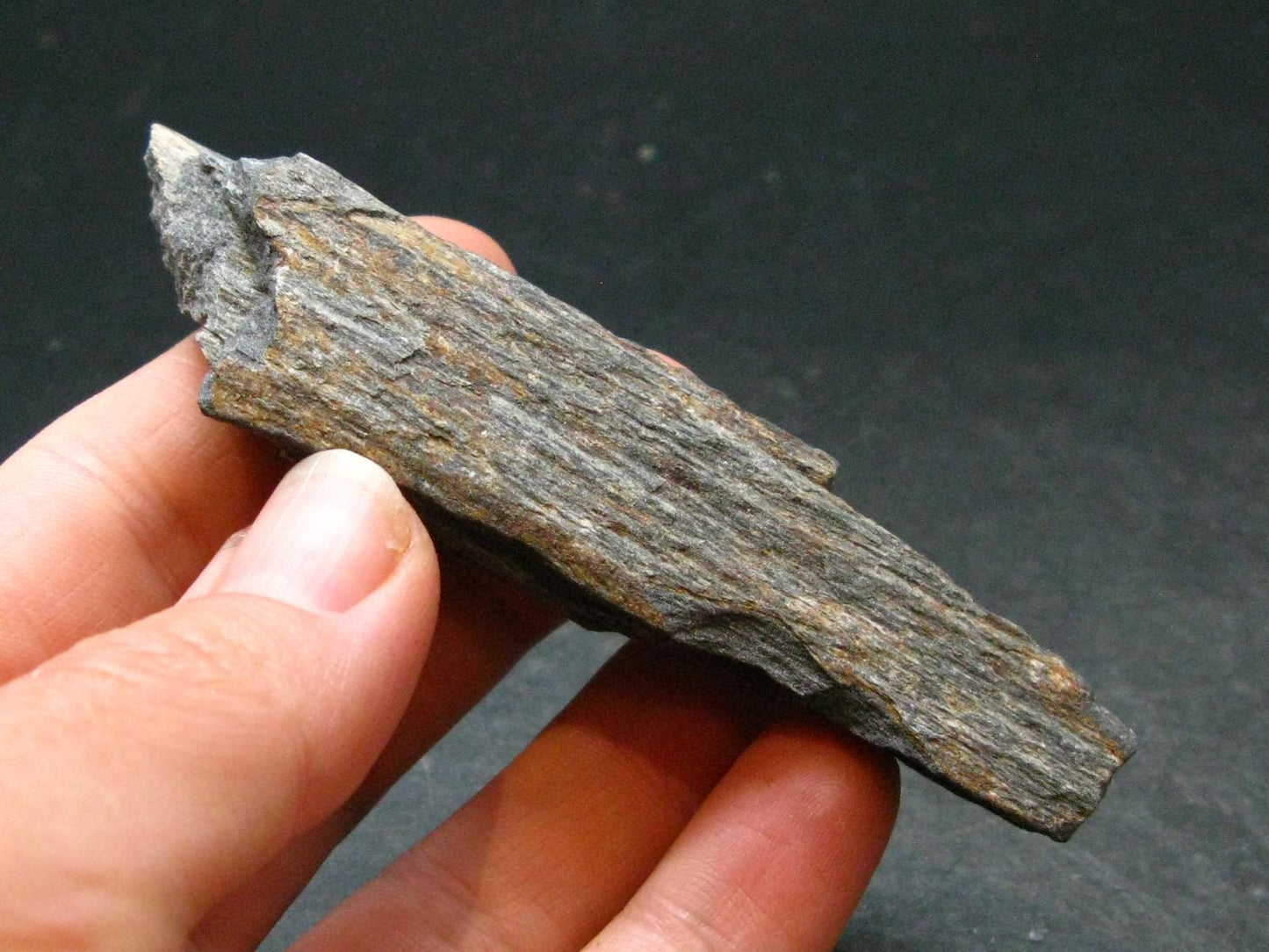 Rare ISUA Stone Raw Piece from Greenland - 3.4" - 41.91 Grams