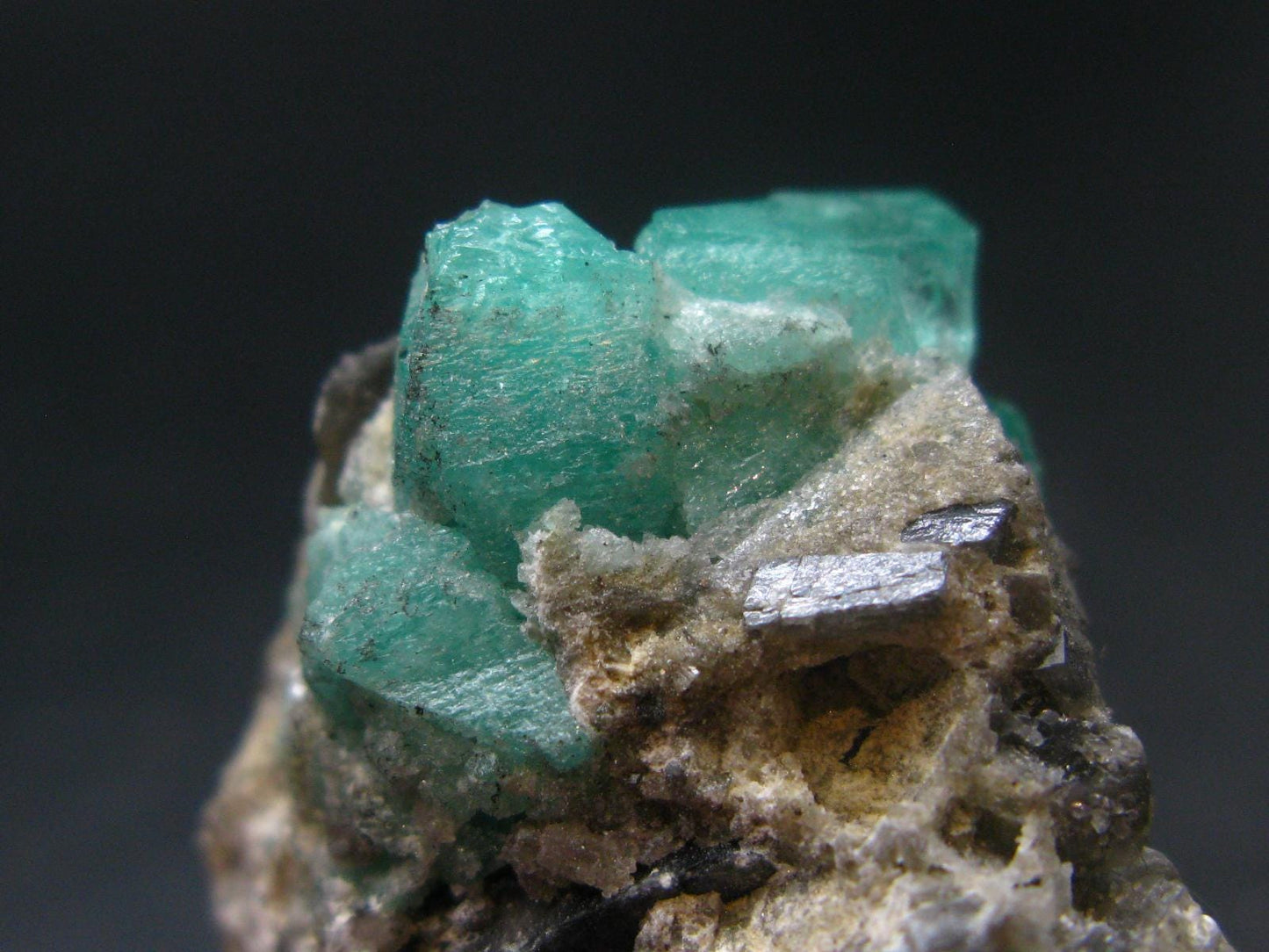 Emerald Beryl Crystal On Matrix From Colombia - 3.2"- 120.3 Grams
