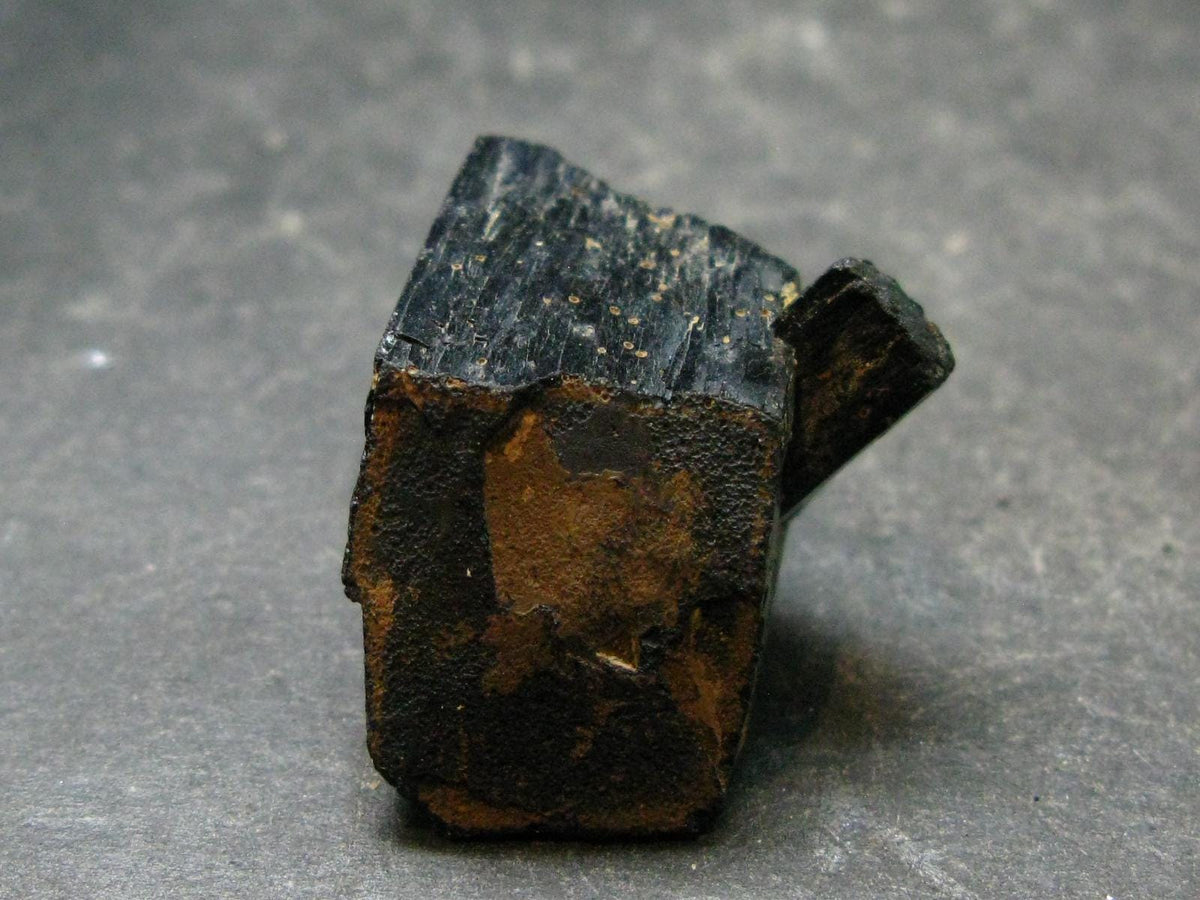Ilvaite Crystal From China - 1.0" - 15.72 Grams