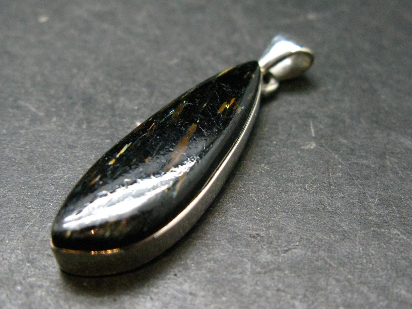 Very Rare Sterling Silver Nuumite Nuummite Pendant From Greenland - 1.8" - 6.27 Grams