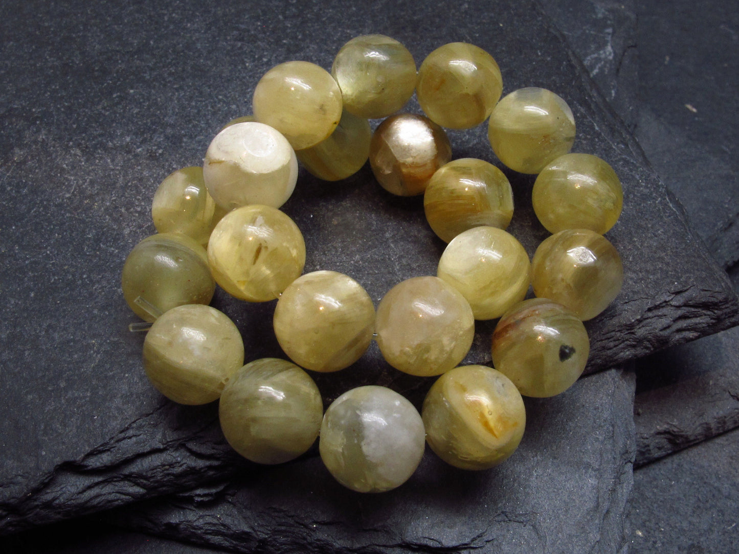 Muscovite Mica Genuine Bracelet ~ 7 Inches ~ 8mm Round Beads