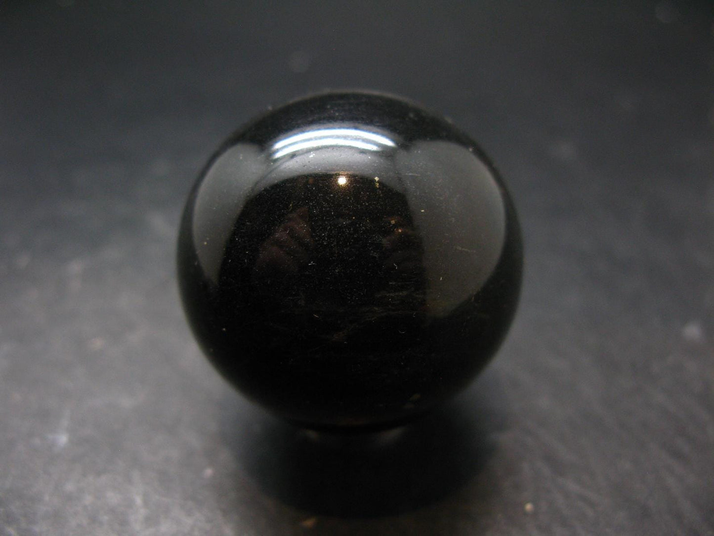 Rare ISUA Sphere Ball from Greenland - 1.5" - 115.34 Grams