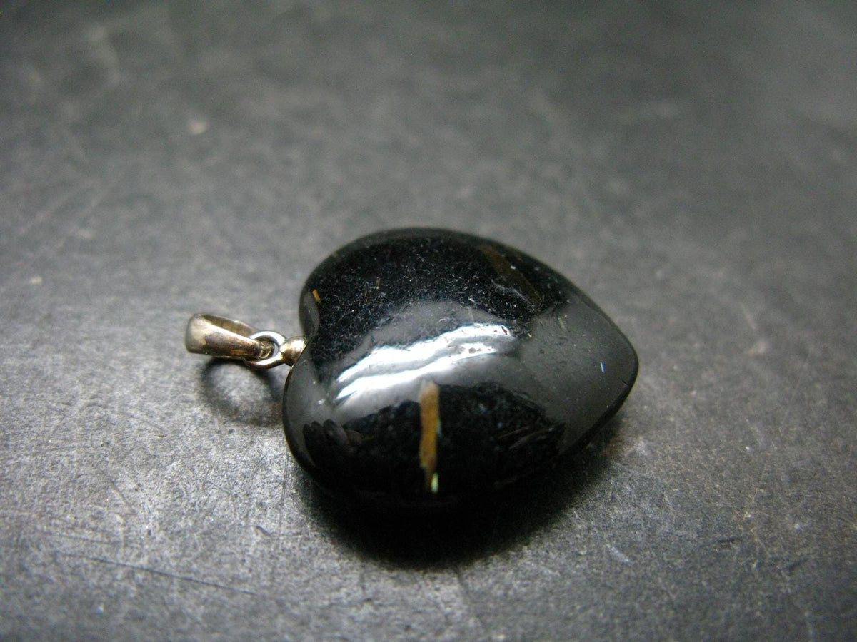 Silver Nuumite Nuummite Heart Pendant From Greenland - 1.1" - 4.83 Grams