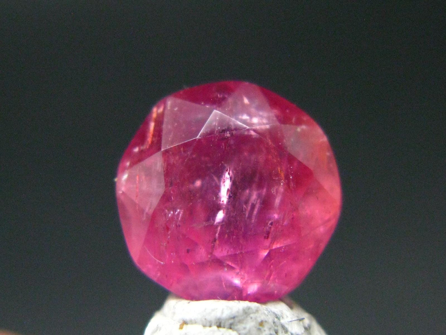 Rare Large Pezzottaite Pink Beryl Cut Facetted Gem from Madagascar - 3.06 Carats