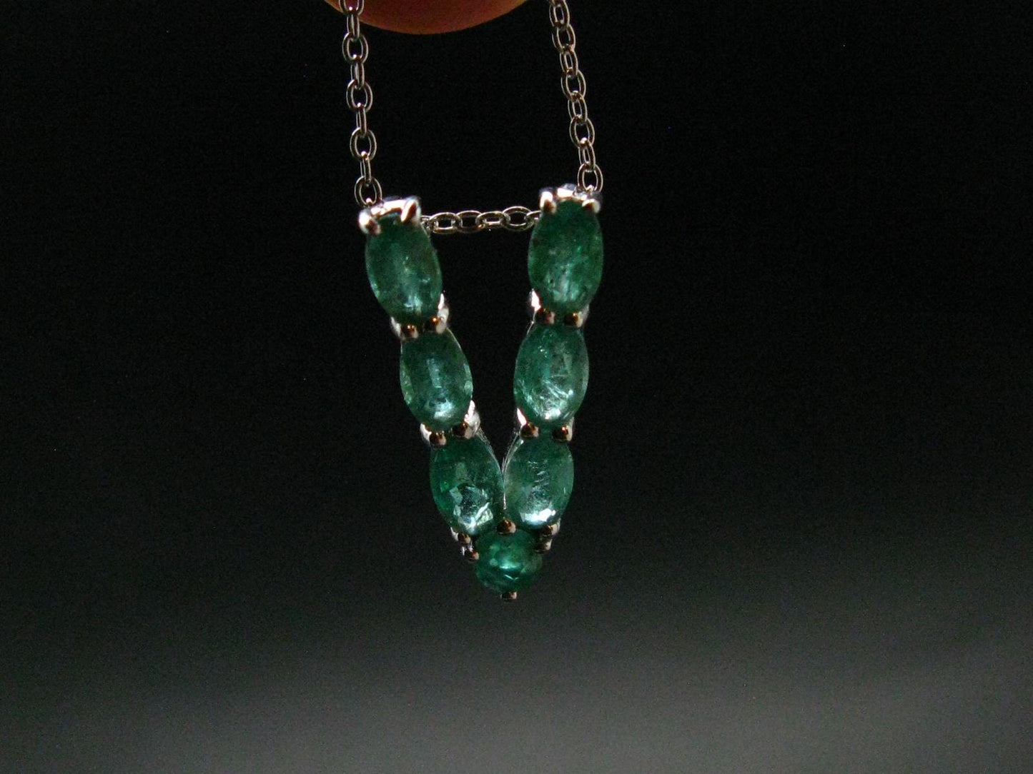 Emerald Silver Pendant W/Chain From Colombia - 2.54 Grams Total