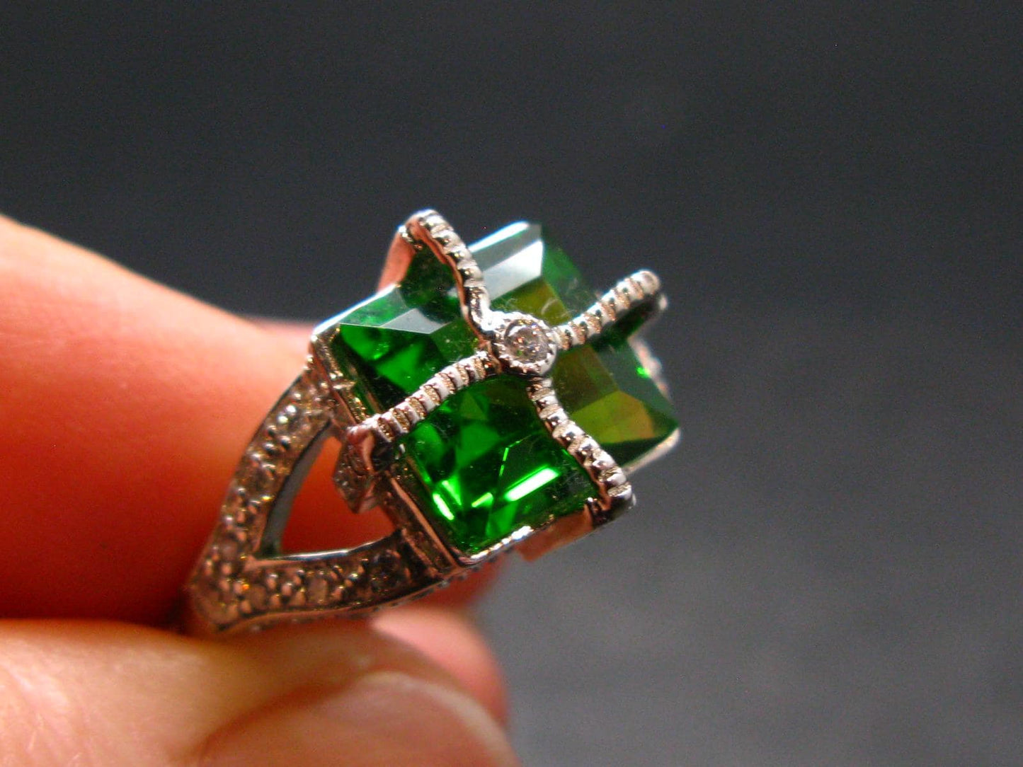 Helenite Gaia Stone Gem Sterling Silver Ring From Washington - Size 7 - 4.5 Carats