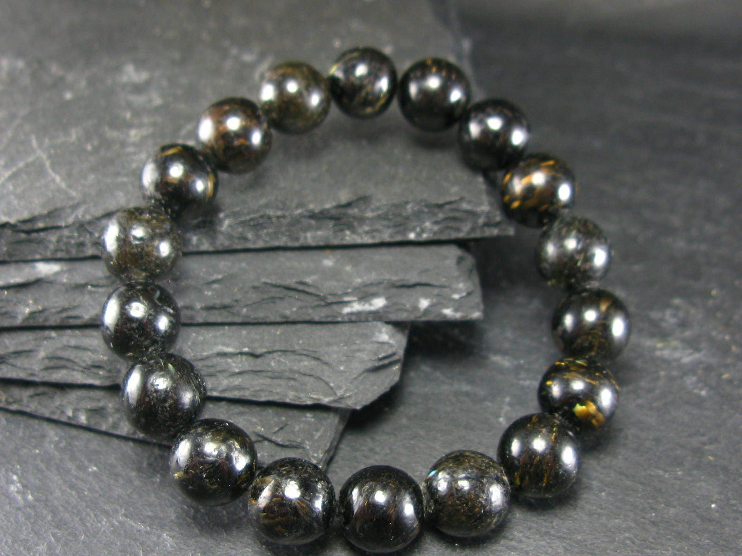 Nuumite Nuummite Genuine Bracelet ~ 7 Inches ~ 10mm Round Beads