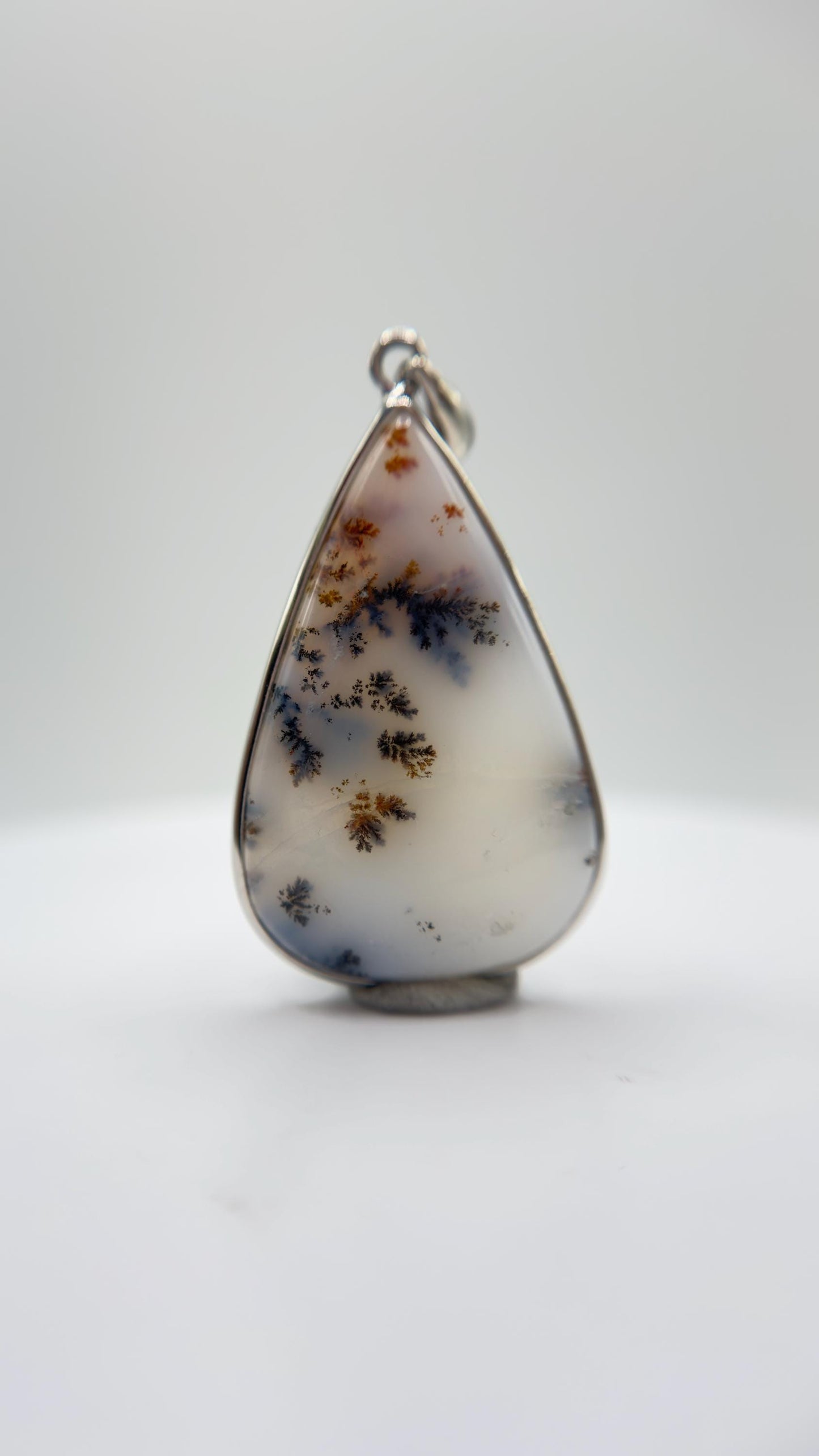Agate Teardrop Pendant – Natural Scenic Pattern Statement Jewelry
