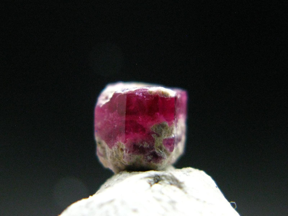Nice Rare Gem Bixbite Red Emerald Beryl Crystal From Utah USA - 0.66 Carats