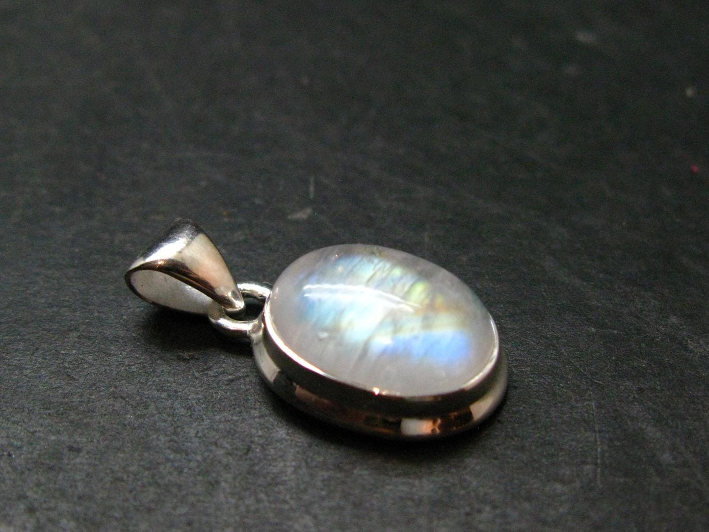 Natural Glow From Inside Moonstone 925 Silver Pendant - 1.0" - 3.31 Grams