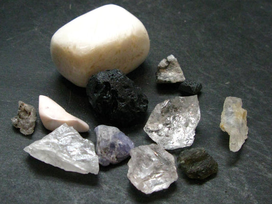 Synergy 12 Set Phenakite Moldavite Natrolite Petalite Danburite Tektite Scolecite Herderite Tanzanite Brookite 49.95 Gr