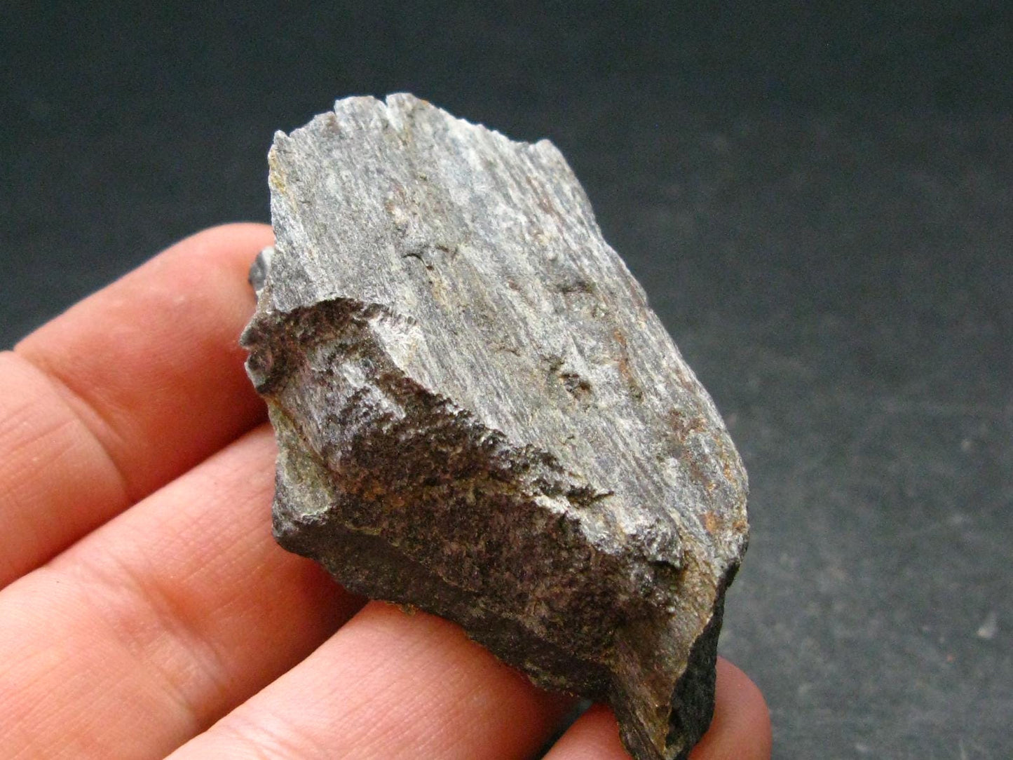 Rare ISUA Stone Raw Piece from Greenland - 2.0" - 27.58 Grams