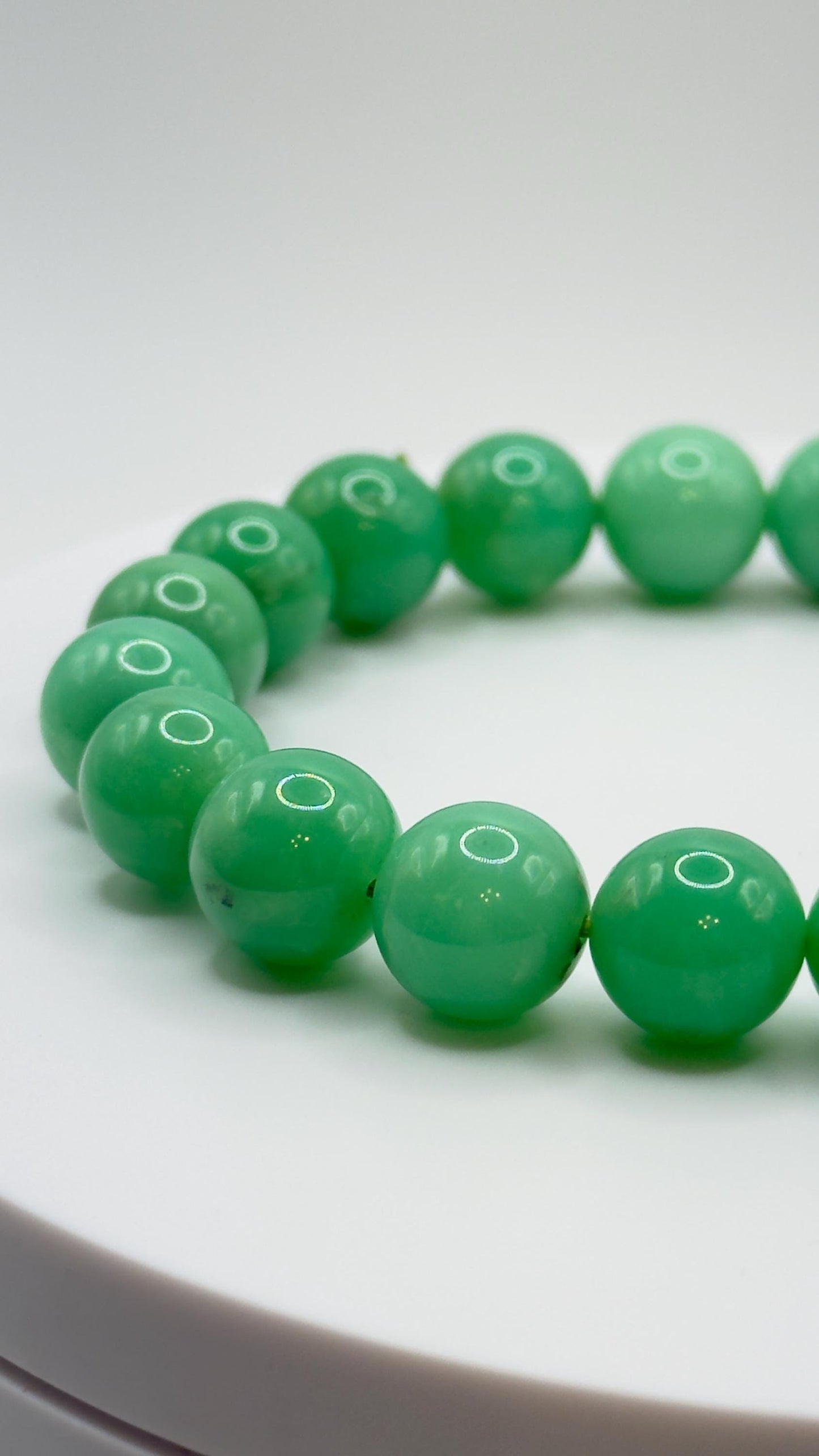 Natural Chrysoprase Bead Bracelet – Green Chalcedony Stretch Crystal Jewelry - Weight 28.10 g