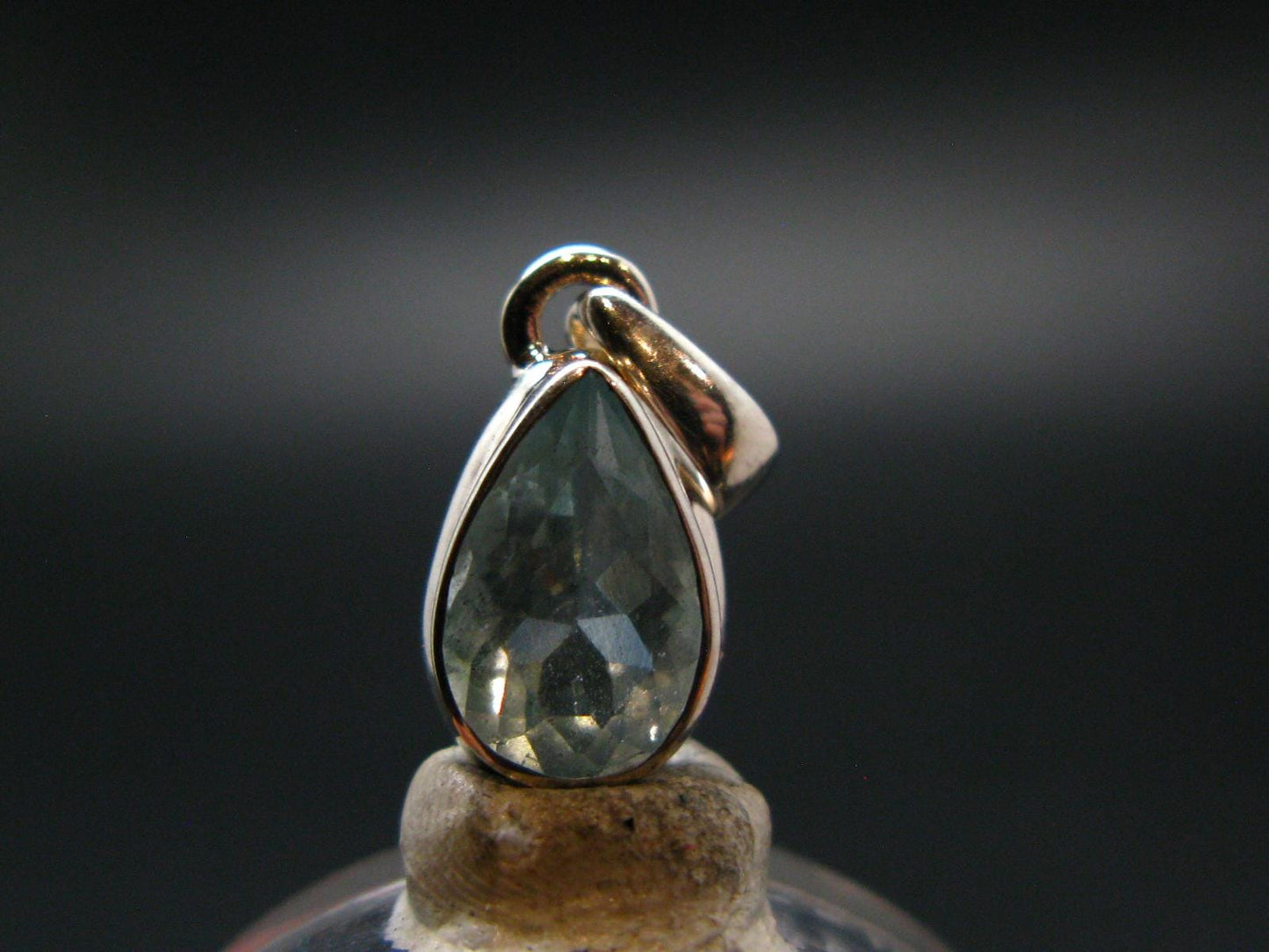 Stunning Genuine Faceted Aquamarine Gem Sterling Silver Pendant From Brazil - 0.7"