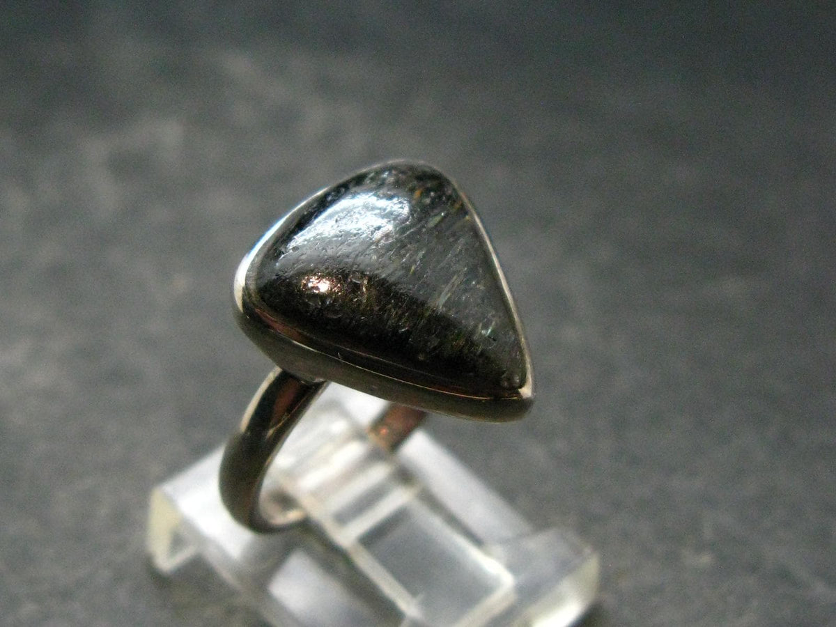 Real!! Very Rare Nuumite Nuummite Sterling Silver Ring from Greenland - 3.59 Grams - Size 6.25