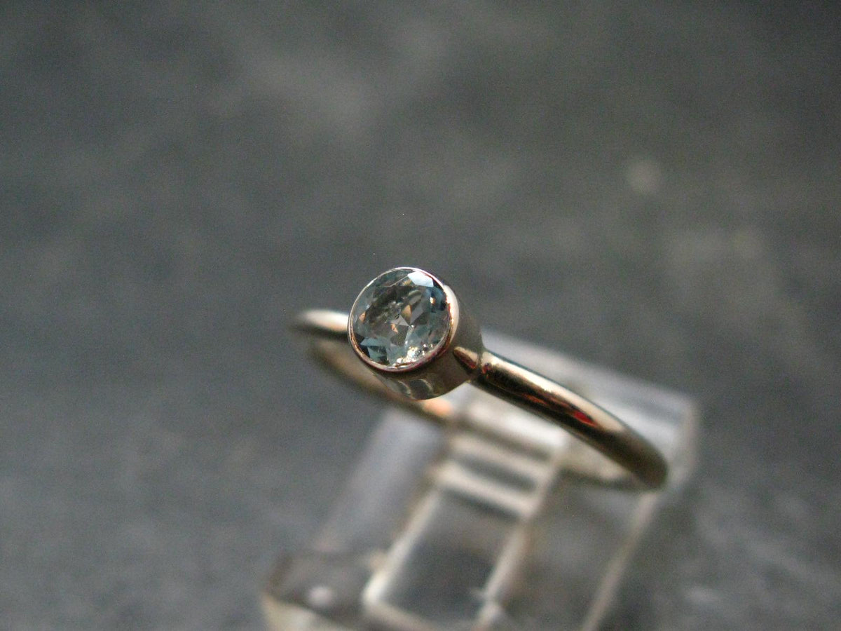 Genuine Facetted Aquamarine Gem Sterling Silver Ring - Size 6 - 1.61 Grams
