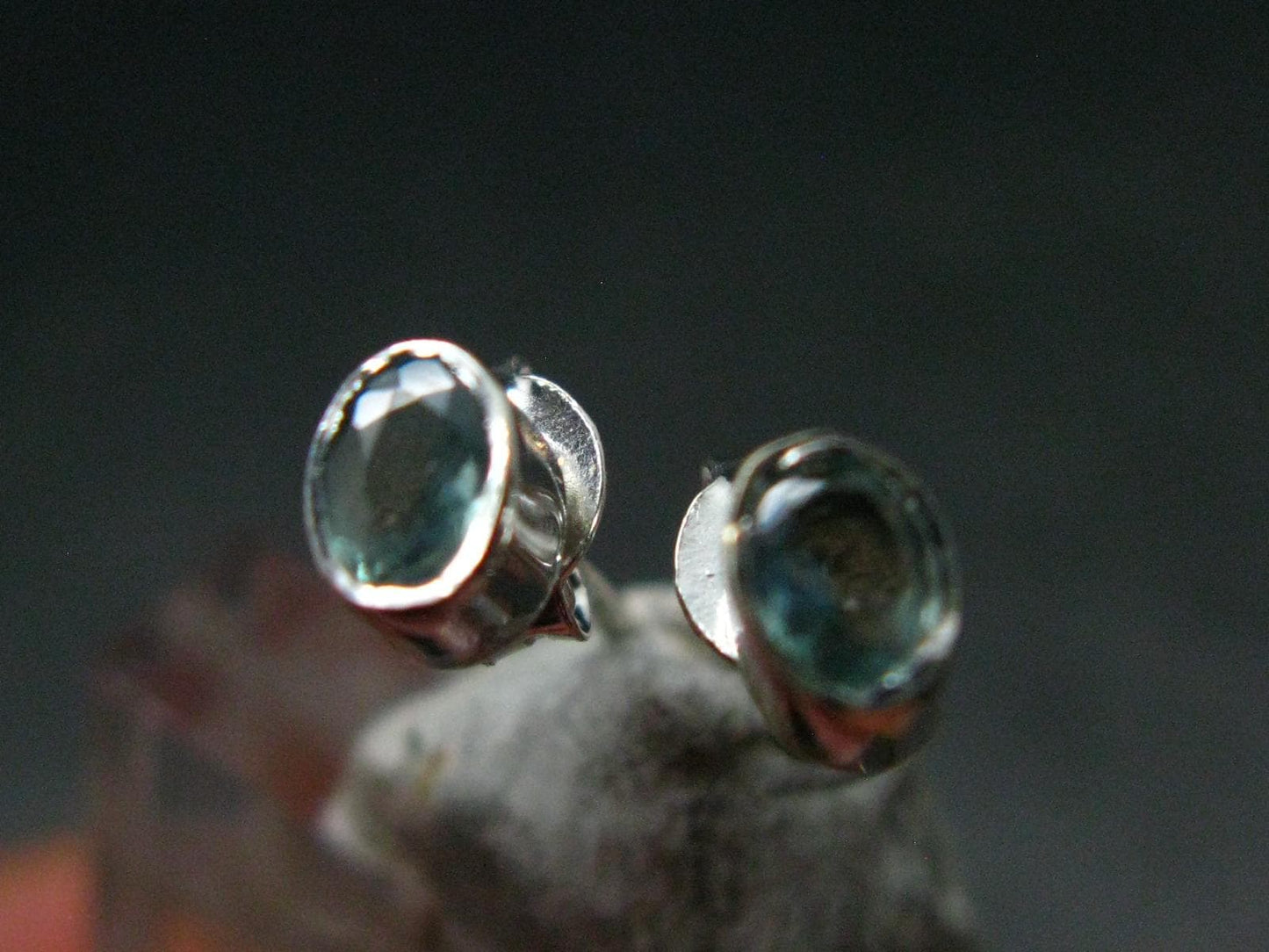 Alexandrite Gem Silver Stud Earrings From Russia - 0.86 Grams