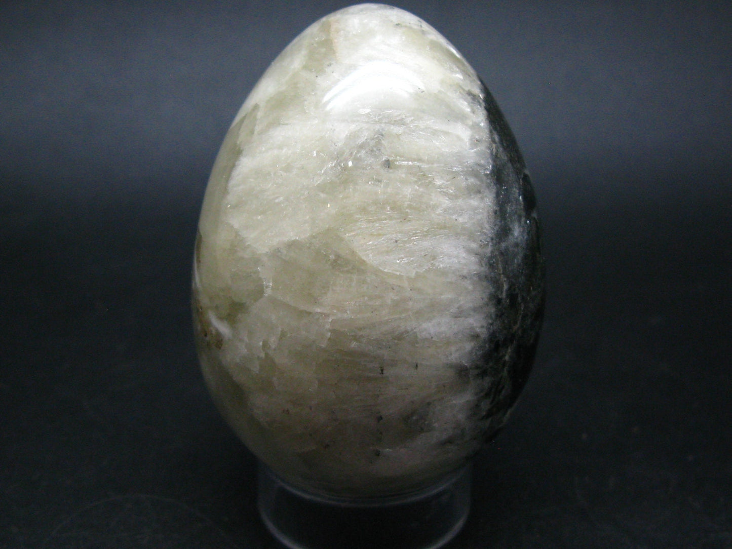 Russian Treasure from the Earth!! Large Rare Scolecite Egg from Russia - 2.8"
