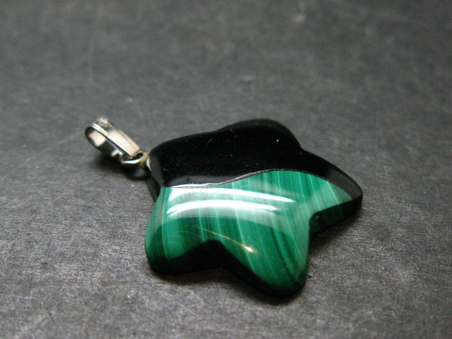 Queen of Green!! Genuine Vivid Vibrant Green Malachite Sterling Silver Pendant - 1.1" - 3.48 Grams