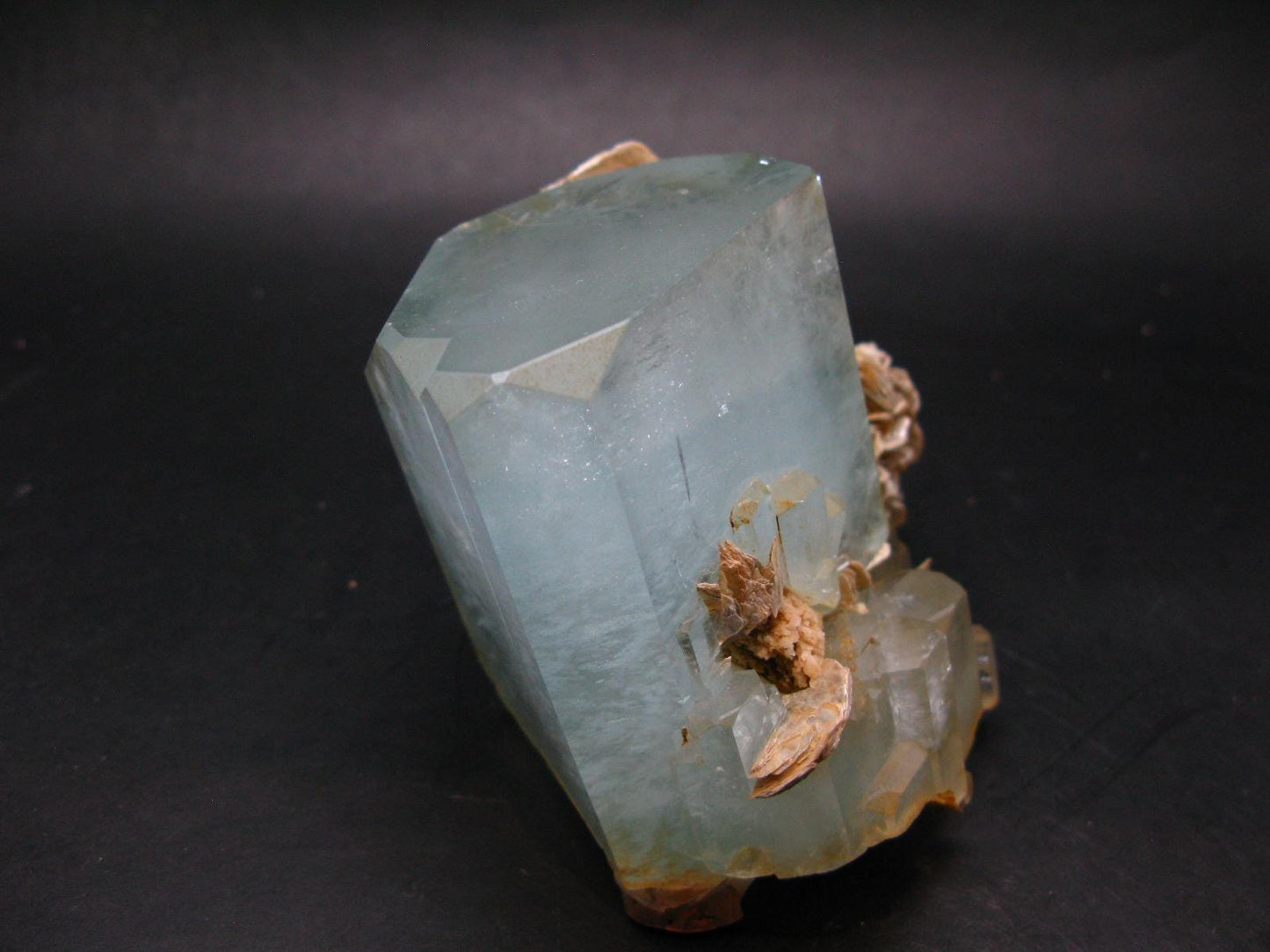 Aquamarine & Muscovite Crystal Blue Beryl From Pakistan - 740 Grams - 4.5"