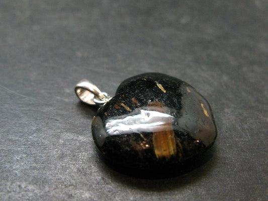 Silver Nuumite Nuummite Heart Pendant From Greenland - 1.0" - 4.51 Grams