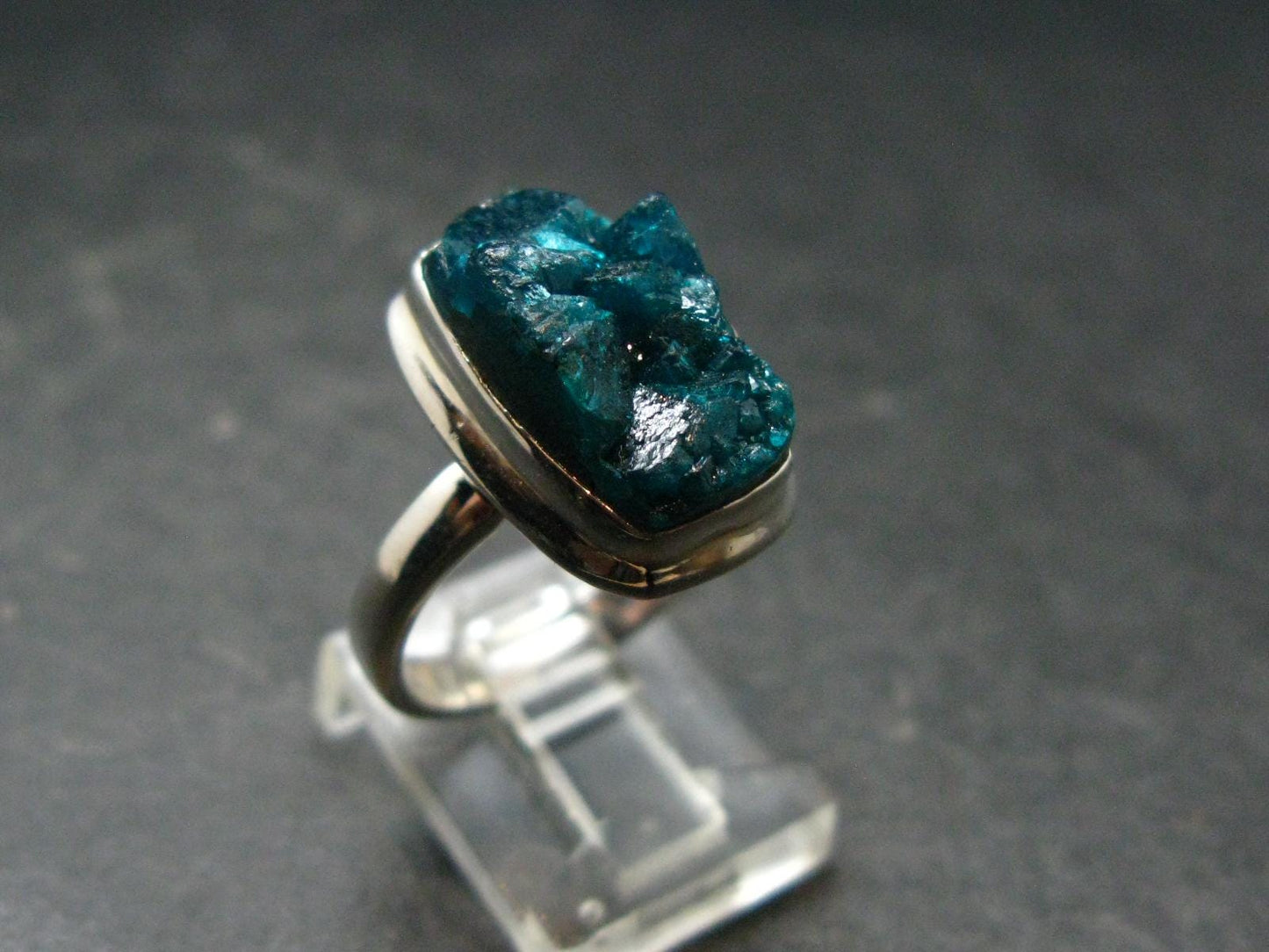 Emerald Green Dioptase Crystal Silver Ring from Congo - 6.49 Grams - Size 8