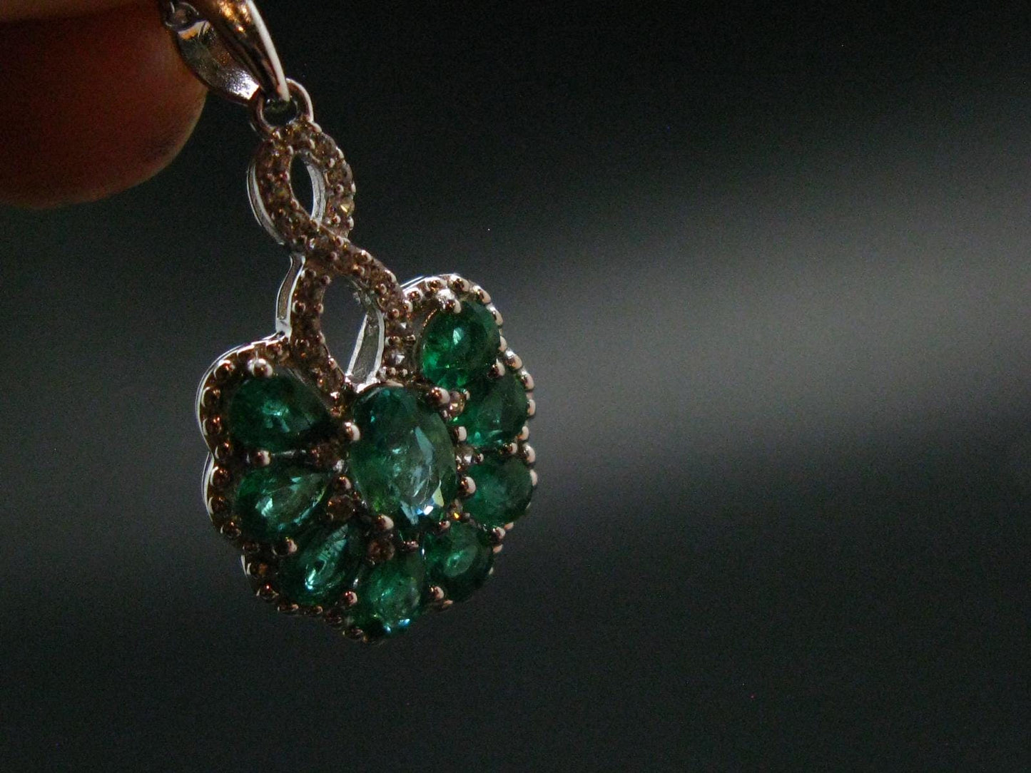 Emerald Silver Pendant W/Chain From Colombia - 3.68 Grams Total