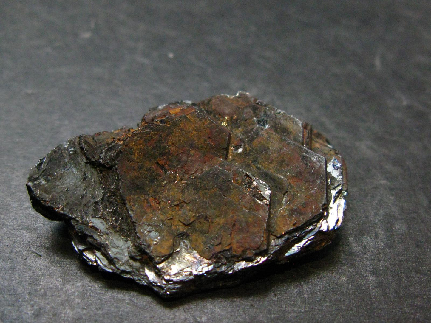 Natural Hematite "Iron Rose" from Brazil - 1.6" - 19.36 Grams