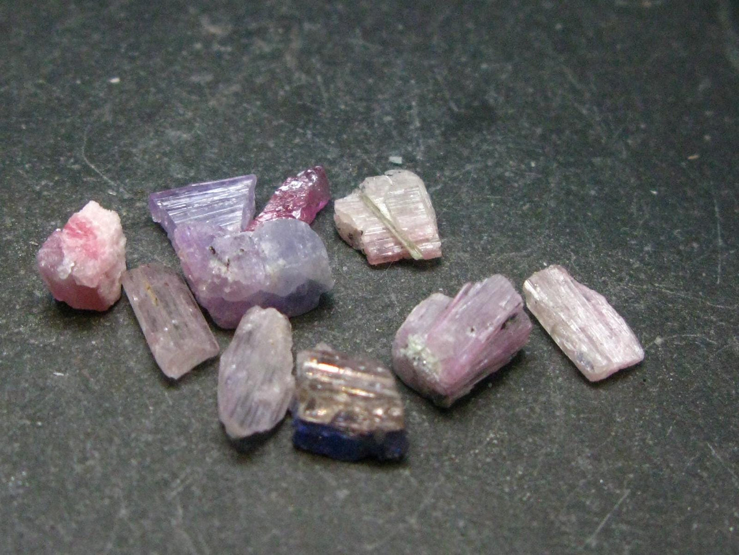 Lot of 10 Tanzanite Gem Untreated Pink Crystals From Tanzania - 20.70 Carats