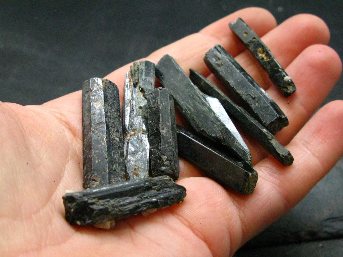 Lot of 10 Rare Aegirine Crystals From Malawi - 36.97 Grams