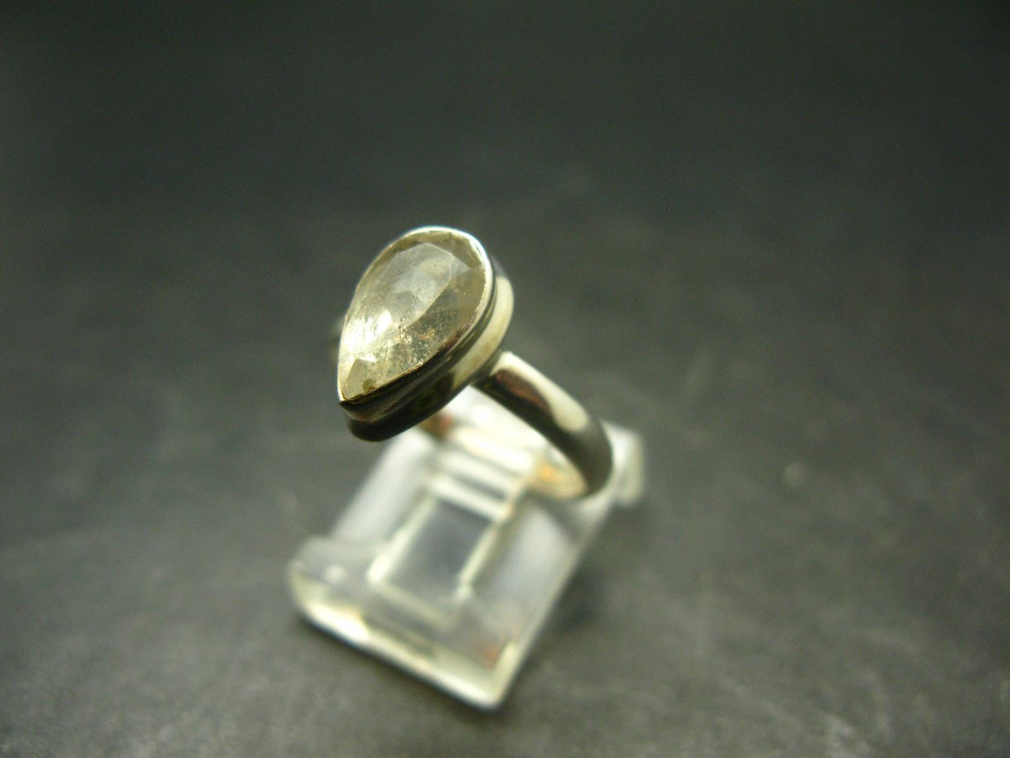 Libyan Desert Glass Tektite Sterling Silver Ring from Libya - Size 7 - 3.0 Grams