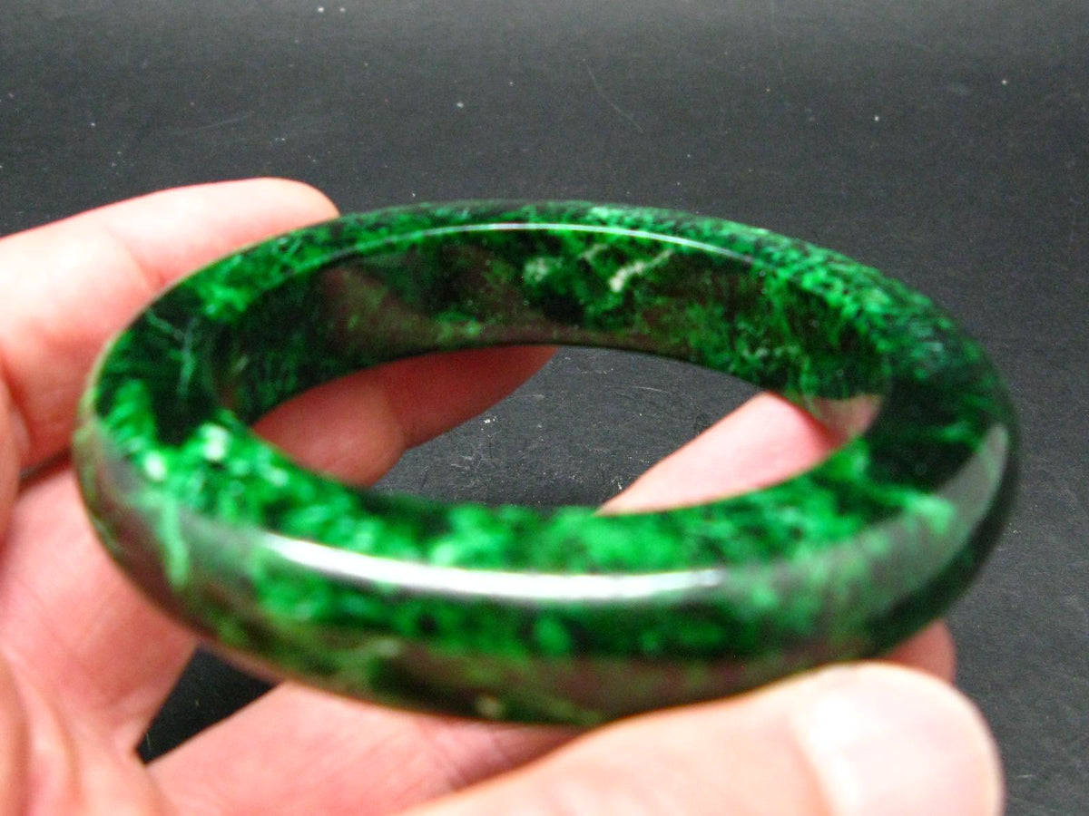 Maw Sit Sit Genuine Bangle Bracelet ~ 109 Grams