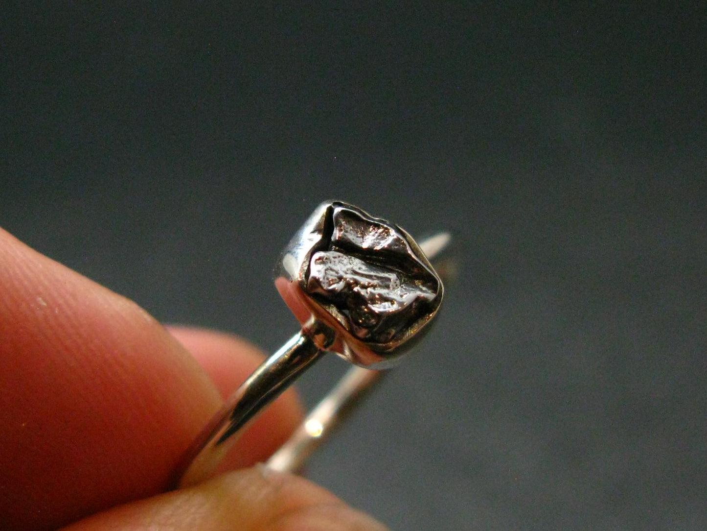 Meteorite Campo Del Cielo Sterling Silver Ring From Argentina - 2.09 Grams - Size 8