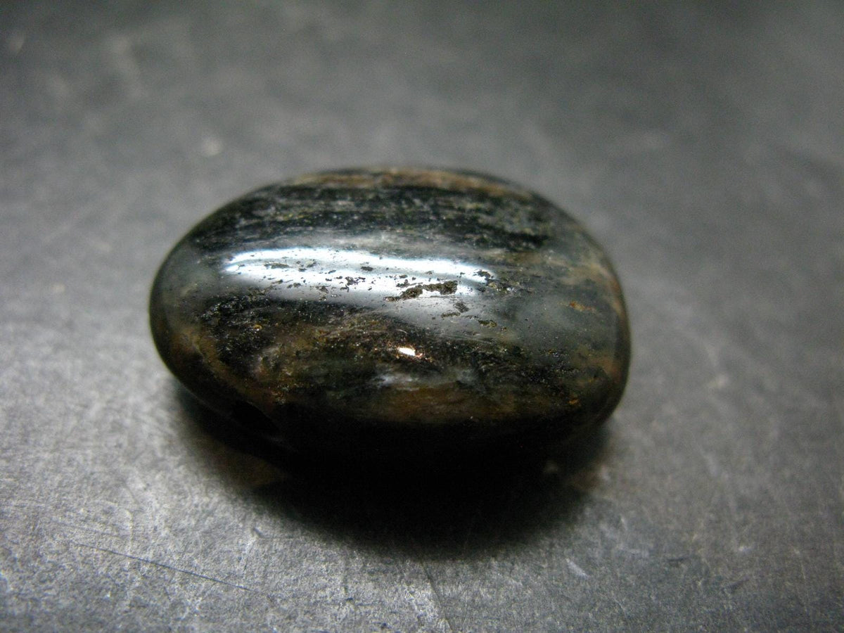 Rare ISUA Stone Metal Free Pendant From Greenland - 1.2" - 16.06 Grams