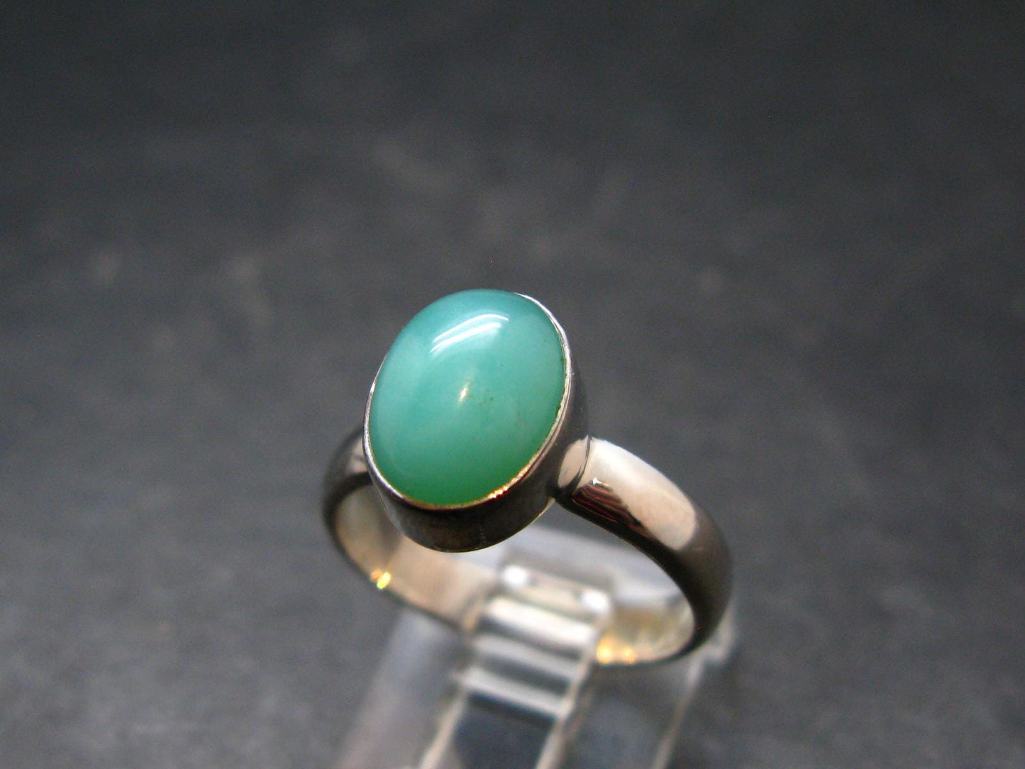 Natural Apple Green Chrysoprase 925 Sterling Silver Ring From Australia - 3.79 Grams - Size 7