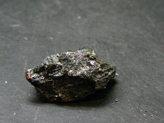 Rare Nuumite Nuummite Raw Piece From Greenland - 7.0 Grams - 1.1"