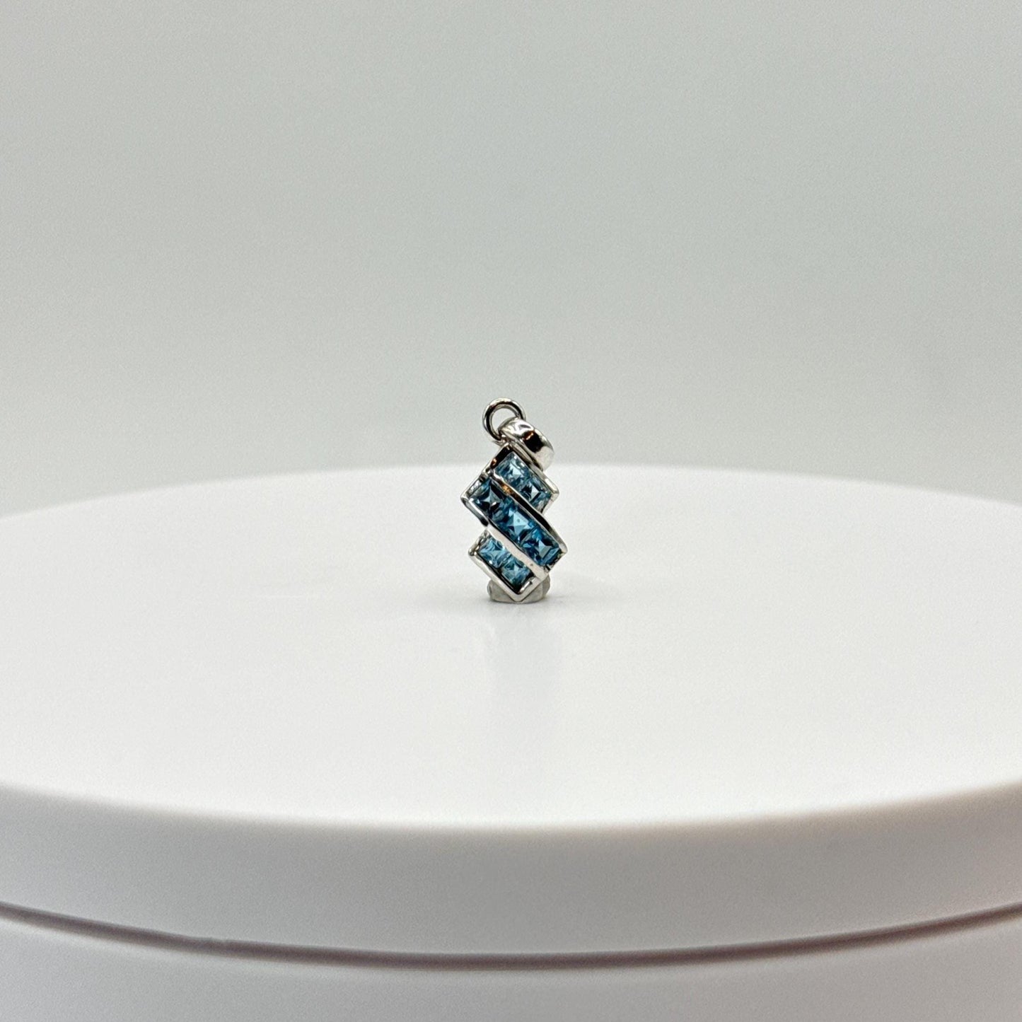 Swiss Blue Topaz Geometric Pendant in Sterling Silver - 1.31 Grams