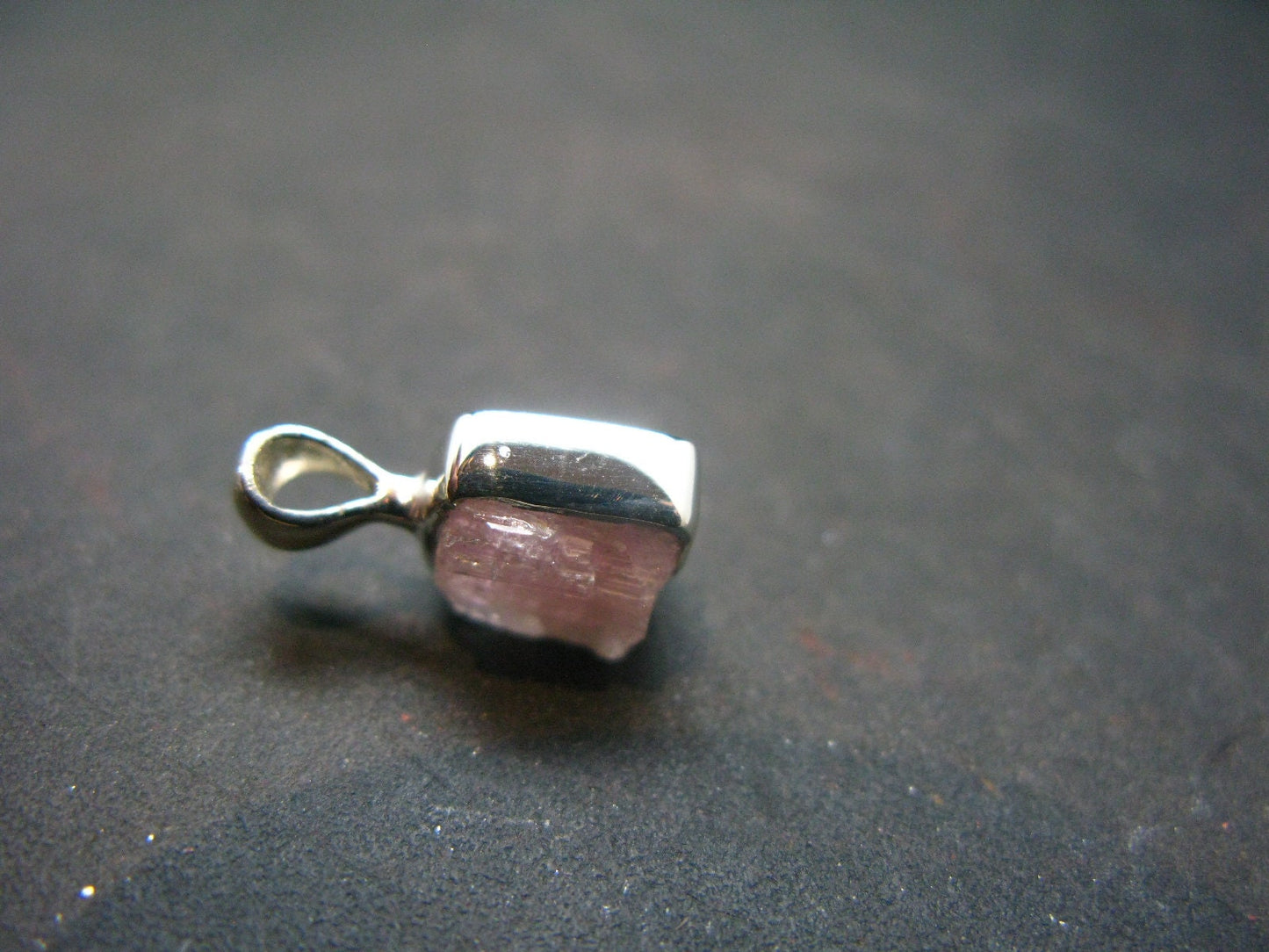 Pink Tanzanite Silver Pendant from Tanzania - 1.20 Grams - 0.6"