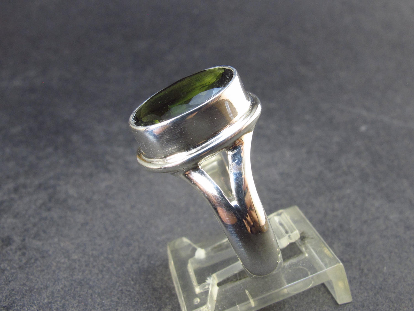 Moldavite Tektite Facetted Silver Ring from Czech Republic - Size 9.5 - 7.06 Grams