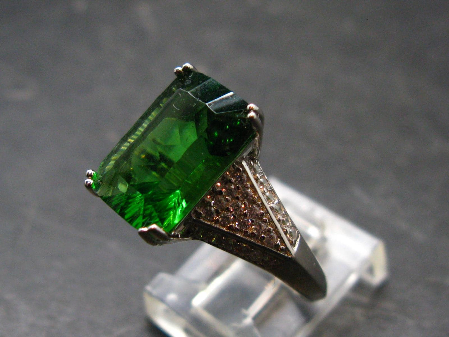 Helenite Gaia Stone Gem Sterling Silver Ring From Washington - Size 9 - 7.0 Carats