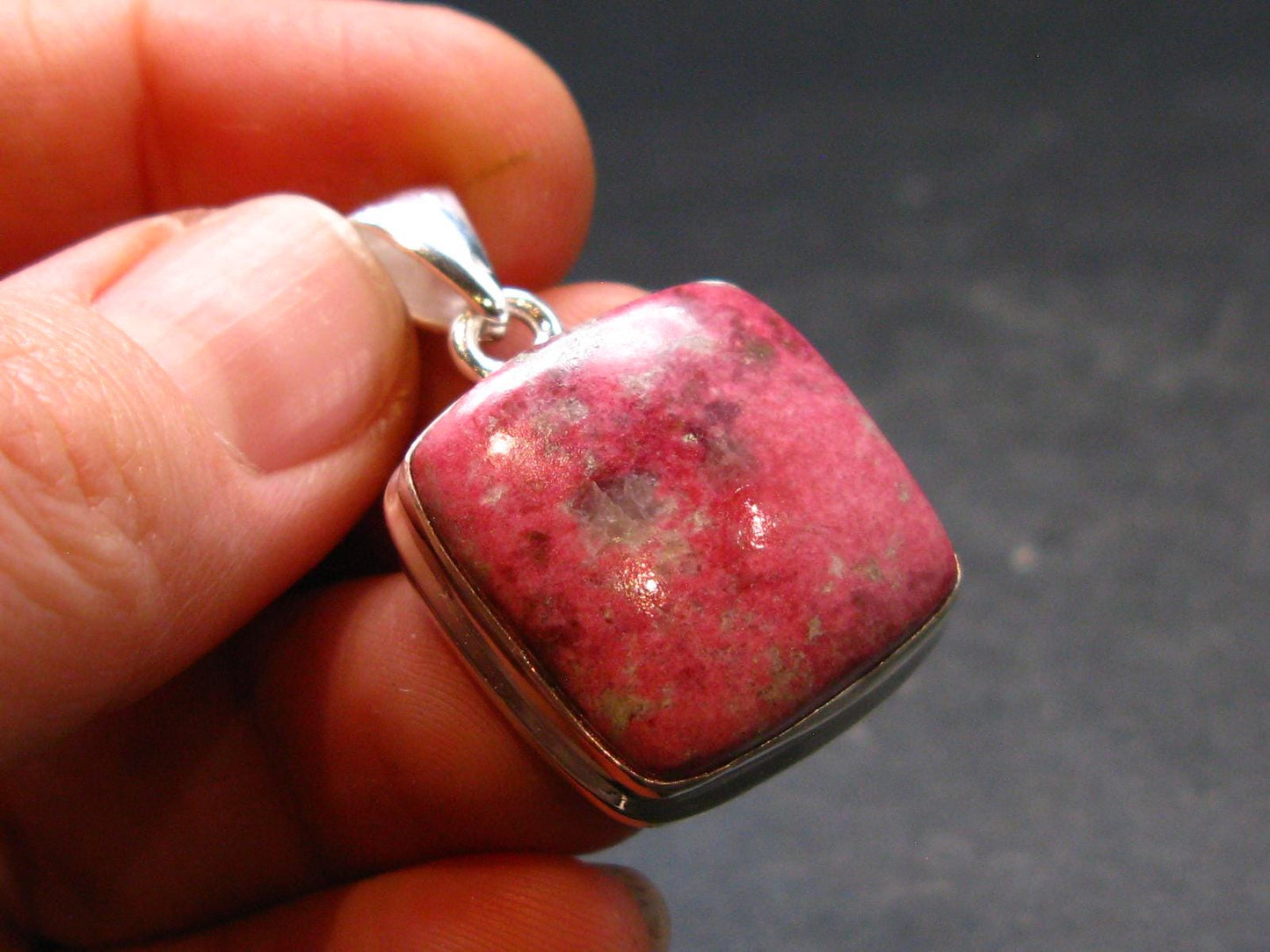 Thulite Silver Plated Pendant From Norway - 1.2" - 7.21 Grams