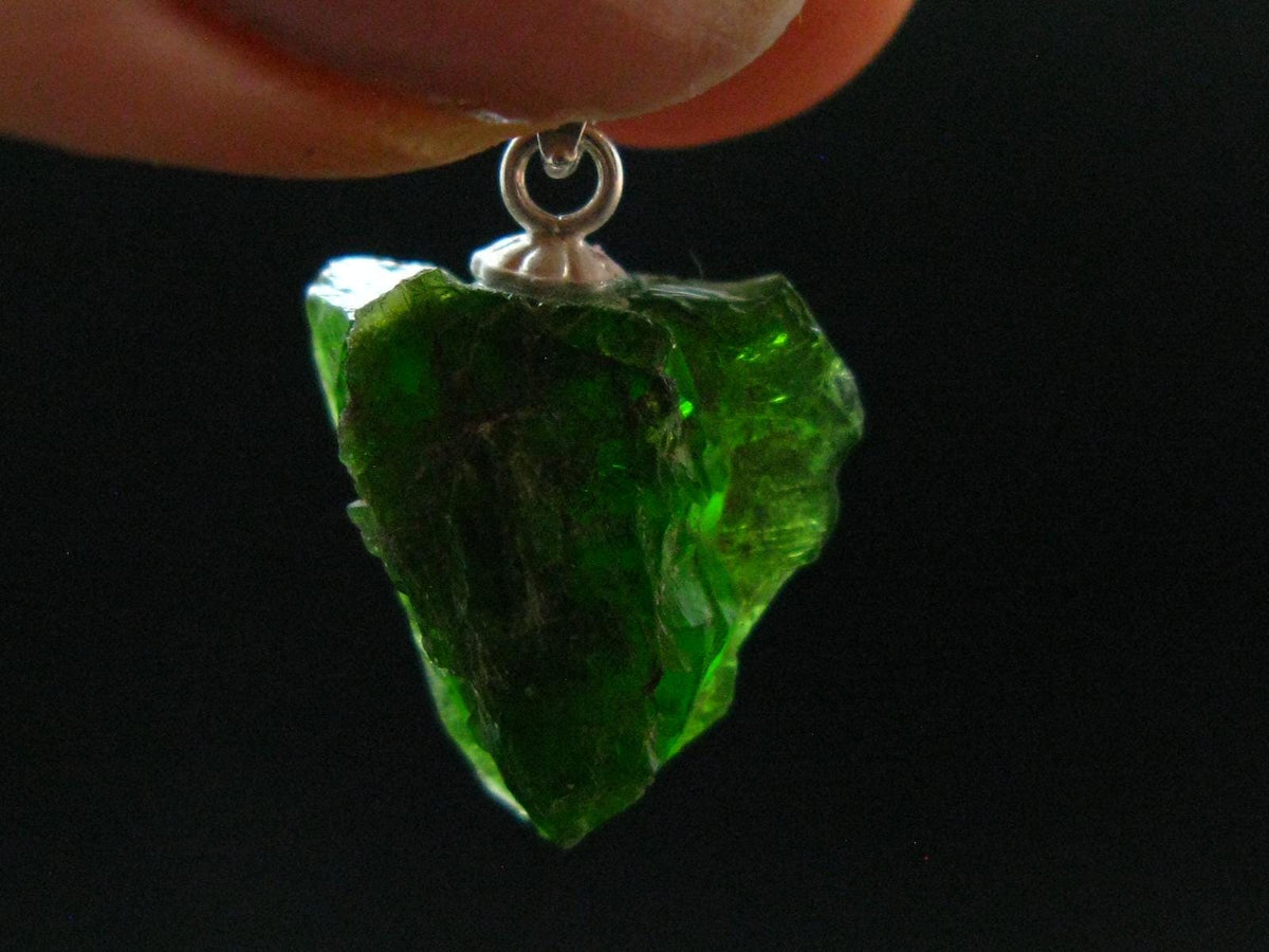 Green Chrome Diopside 925 Silver Pendant from Russia - 0.8" - 1.76 Grams