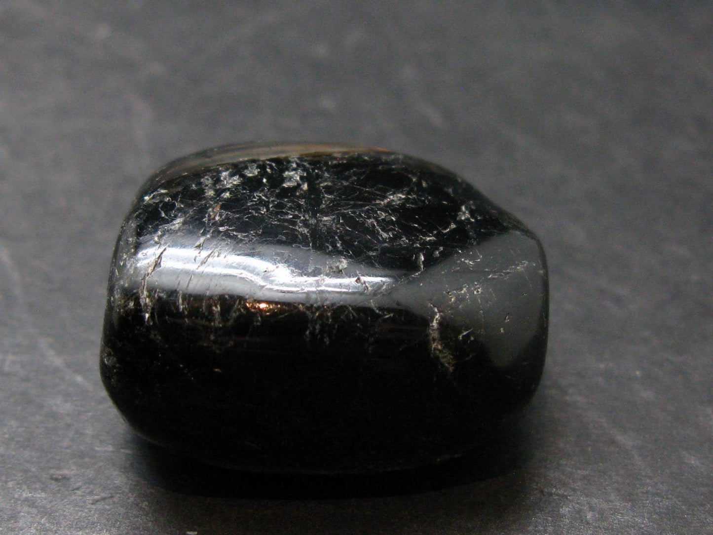 Rare Nuumite Nuummite Tumbled Stone From Greenland - 27.37 Grams - 1.1"