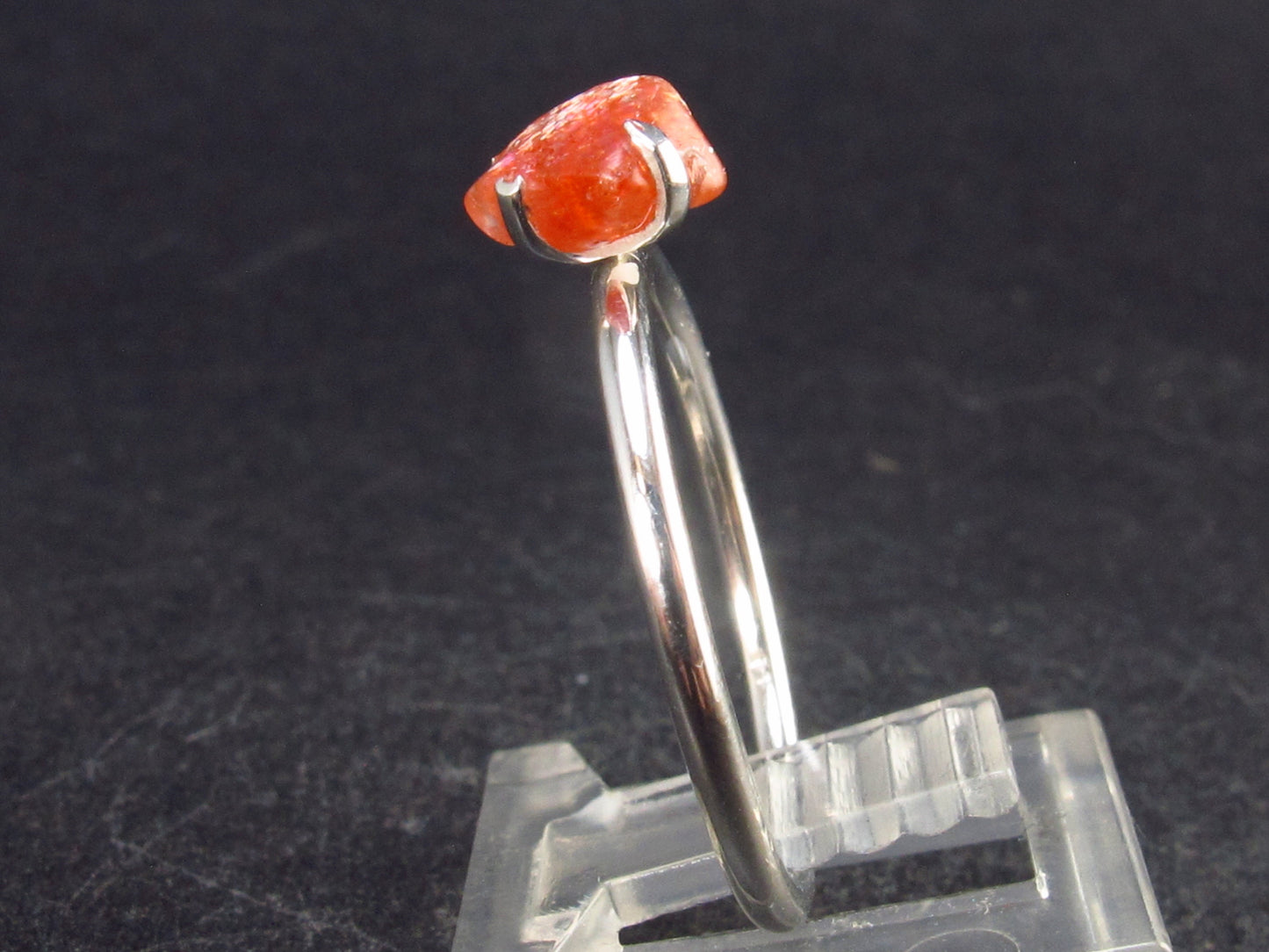 Raw Sunstone 925 Silver Ring From Tanzania - 1.79 Grams - Size 8.25