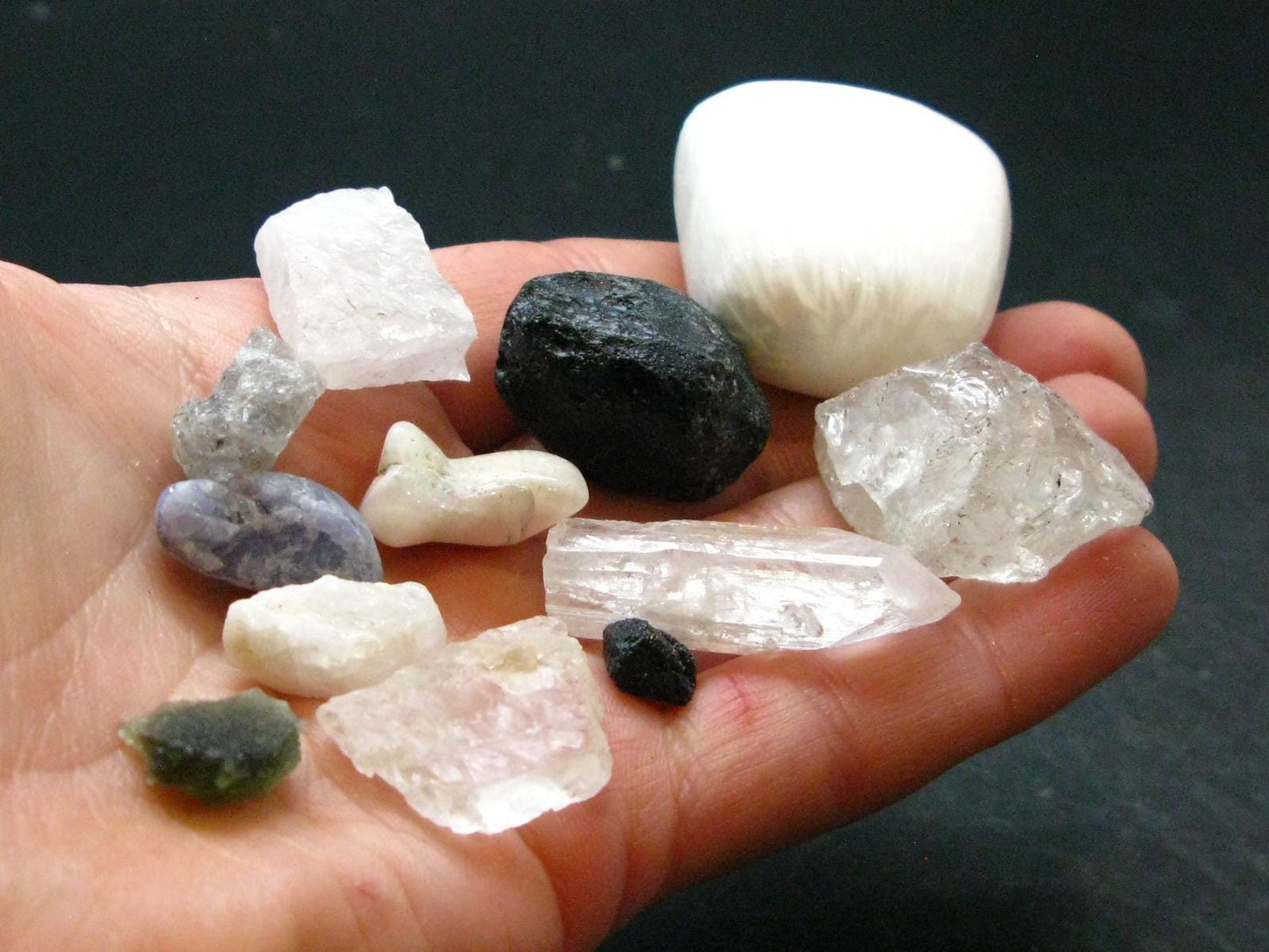 Synergy 12 Set Phenakite Moldavite Natrolite Petalite Danburite Tektite Scolecite Herderite Tanzanite Brookite 67.67 Gr
