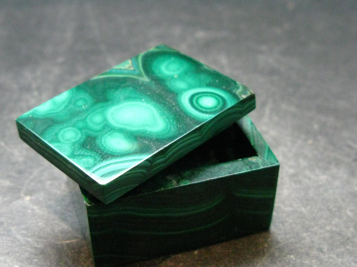 Rich Vibrant Green Malachite Box From Congo - 1.3" - 38.06 Grams