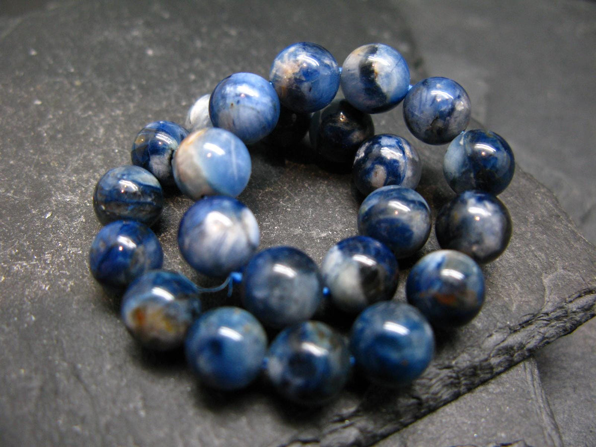Dianite (Blue Jade) Genuine Bracelet ~ 7 Inches ~ 8mm Round Beads
