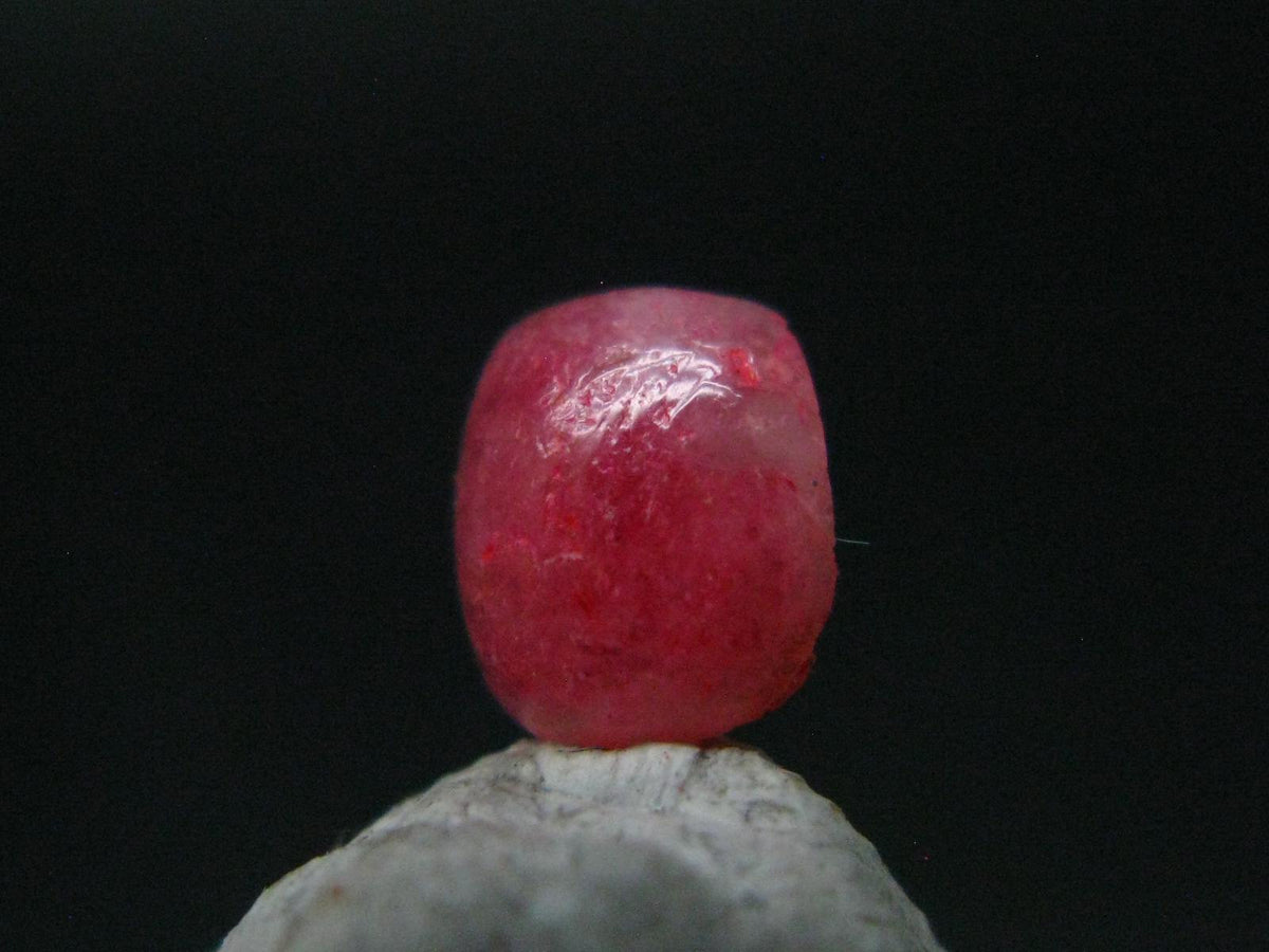 Rare Pink Tugtupite Gem Cabochon From Greenland - 0.51 Carats - 6x5mm