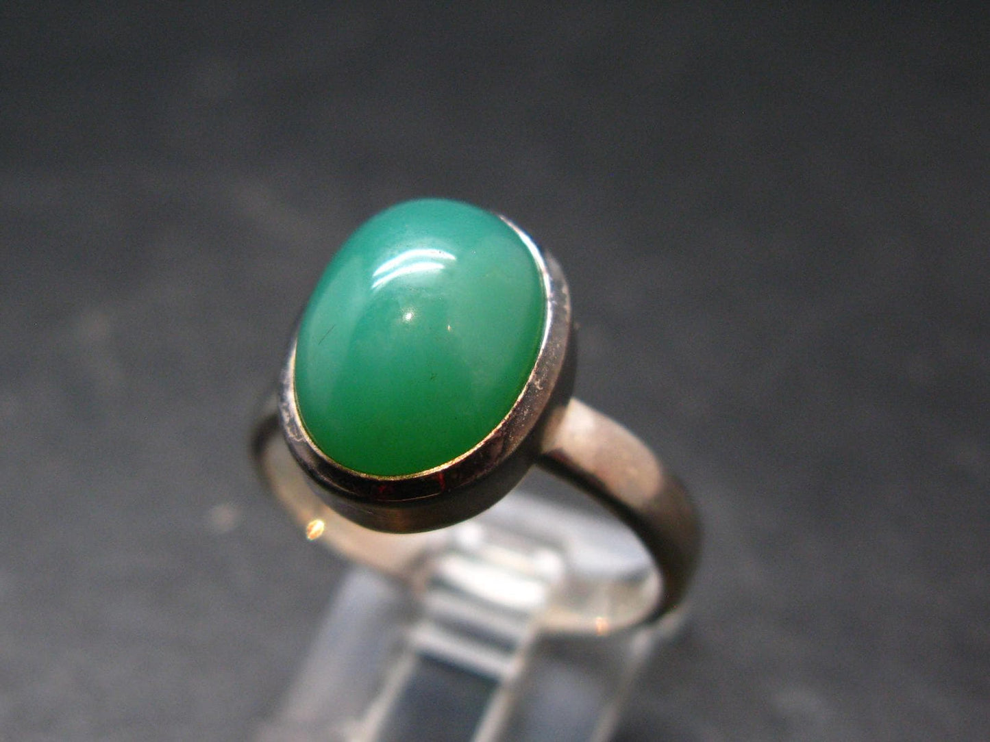 Natural Apple Green Chrysoprase 925 Sterling Silver Ring From Australia - 5.24 Grams - Size 9