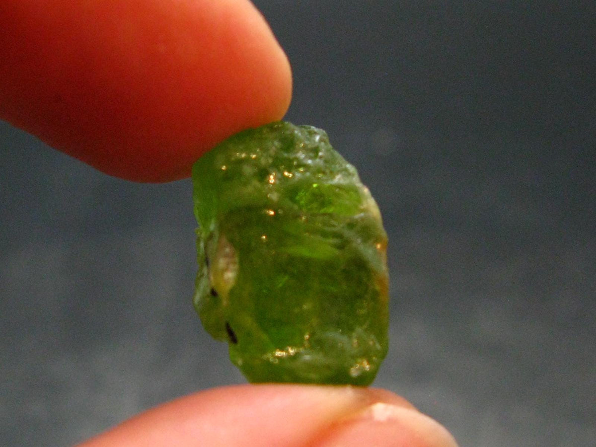 Rare 13.5 Carat Gem Peridot Olivine Crystal from Arizona, USA - 0.7" - 3.79 Grams